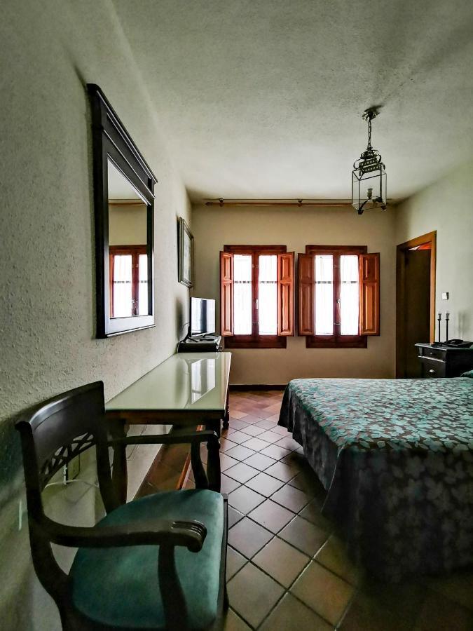 Hotel Almona Granada Exterior photo