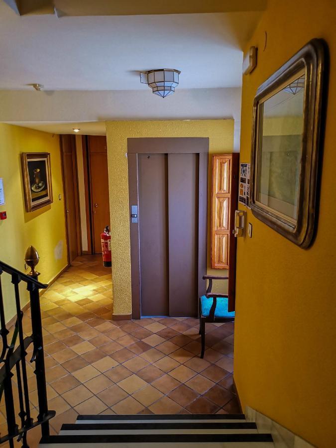 Hotel Almona Granada Exterior photo